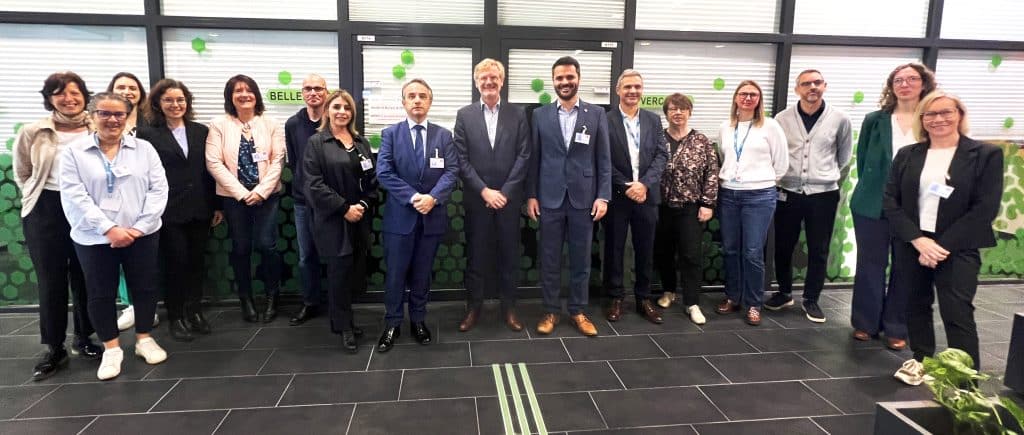 La Région Auvergne-Rhône-Alpes à l'INSTN Grenoble, une belle visite hier pour mettre en lumière l'importance de la formation professionnelle aux énergies renouvelables, pour préparer le monde de demain !